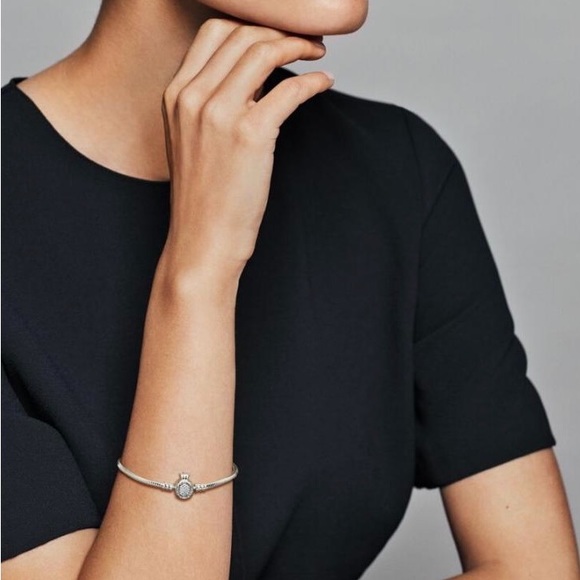 💗 Pandora Crown O bracelet - size 18 💗 - Picture 4 of 9